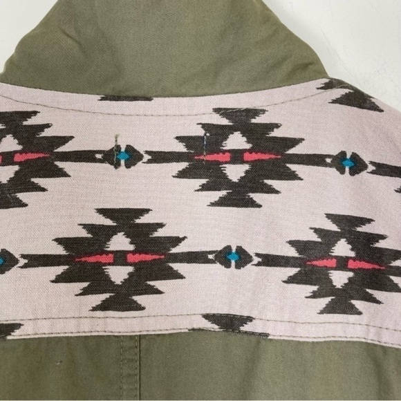 Earthbound Trading Khaki Green Utility Jacket Western Aztec Southwest Print Sz S - Picture 13 of 16